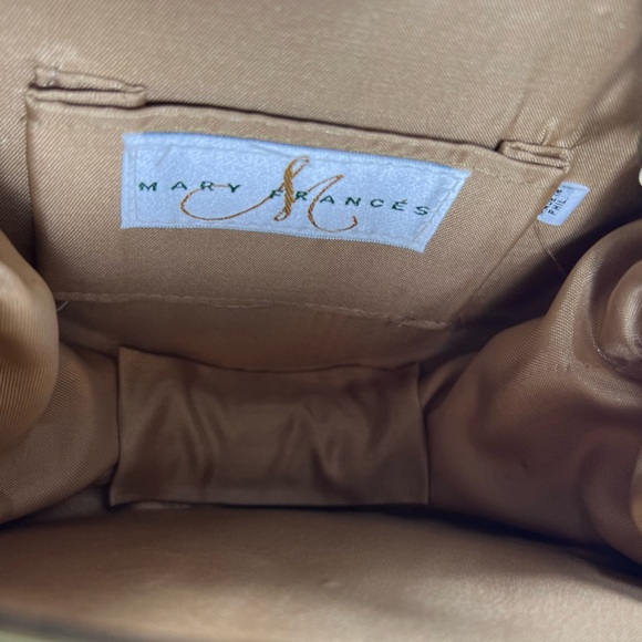 Mary Frances Beaded Lion Face Novelty Clutch Crossbody Purse - Picture 7 of 8